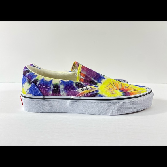 Vans Classic Slip-On Washed Tie Dye Sneakers - Picture 2 of 6